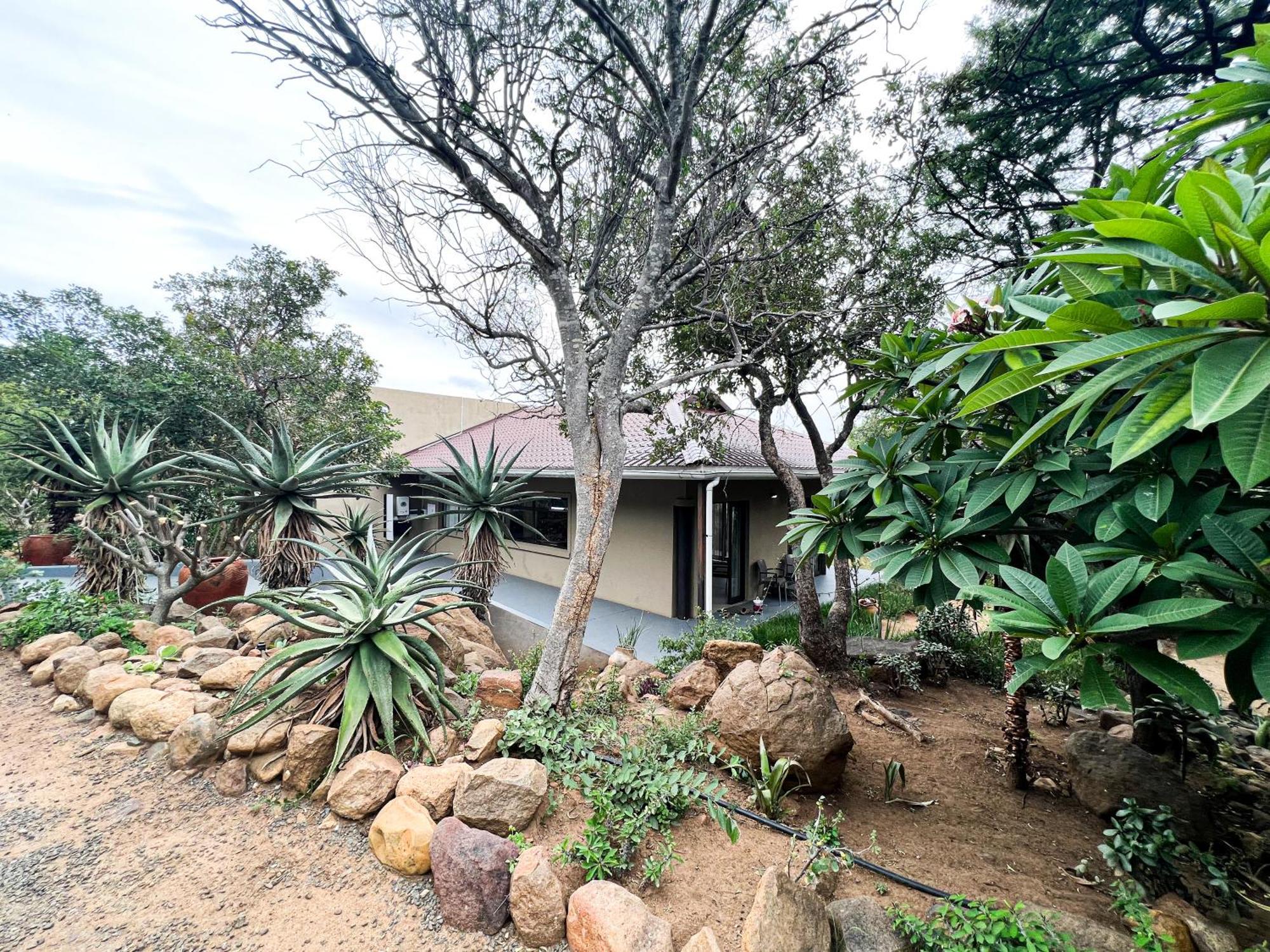 Ukuthula Cottages Kampersrus AH Esterno foto