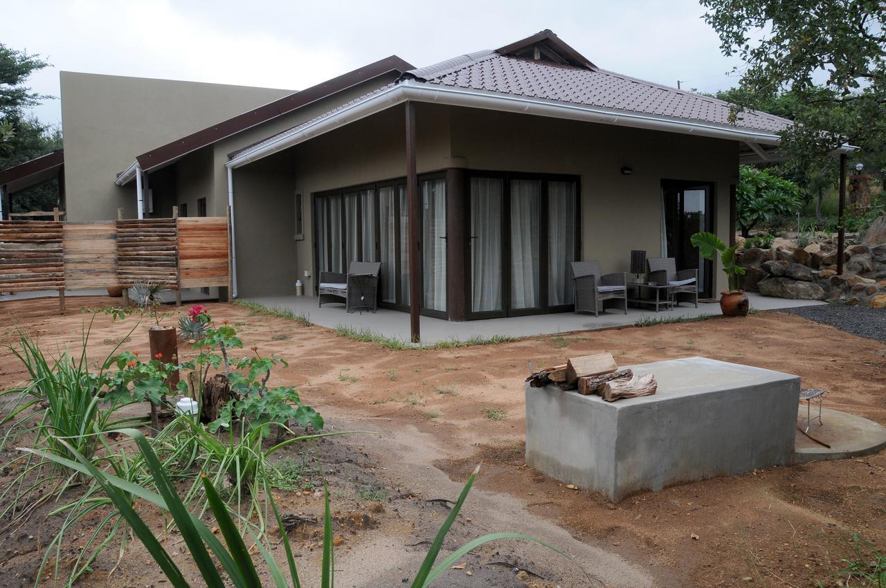 Ukuthula Cottages Kampersrus AH Esterno foto